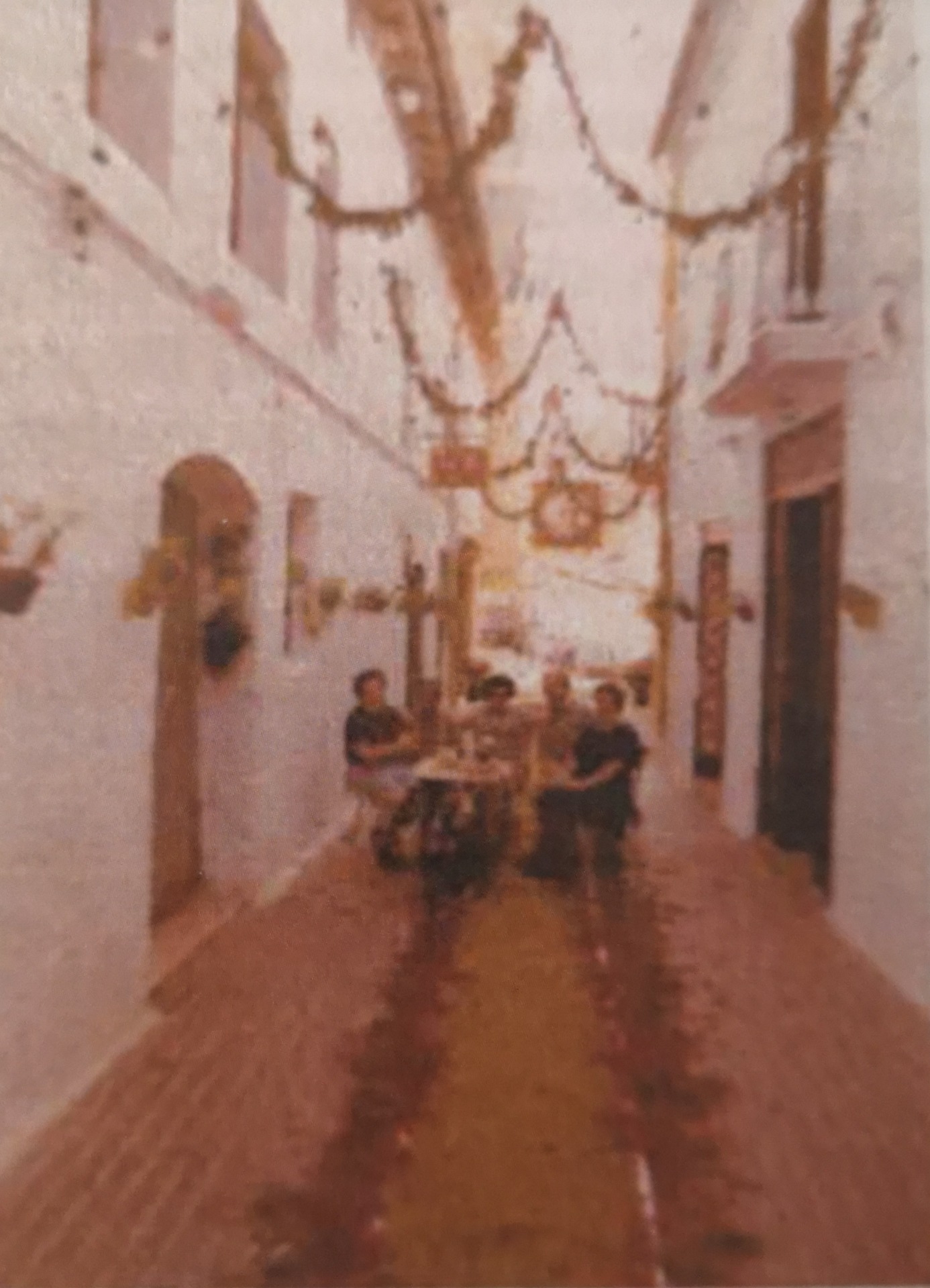 Antigua fotografía de El Porche durante las fiestas de la Adoración Nocturna.