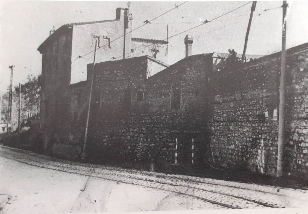 La Alquería Alta, junto a lo que hoy se conoce como el Museo de Historia de Valéncia a la entrada de Mislata. Foto de mediados del siglo XX.