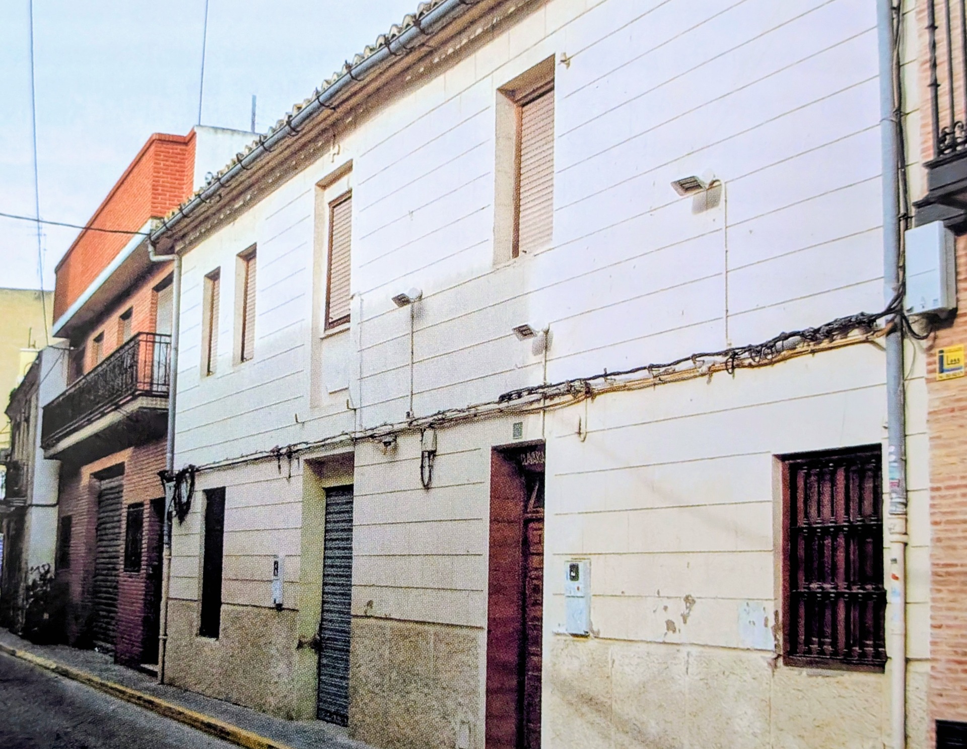 Casa de Quiquet Arnau. La capilla se encontraba en la mitad izquierda donde se conservan restos visibles del uso religioso.